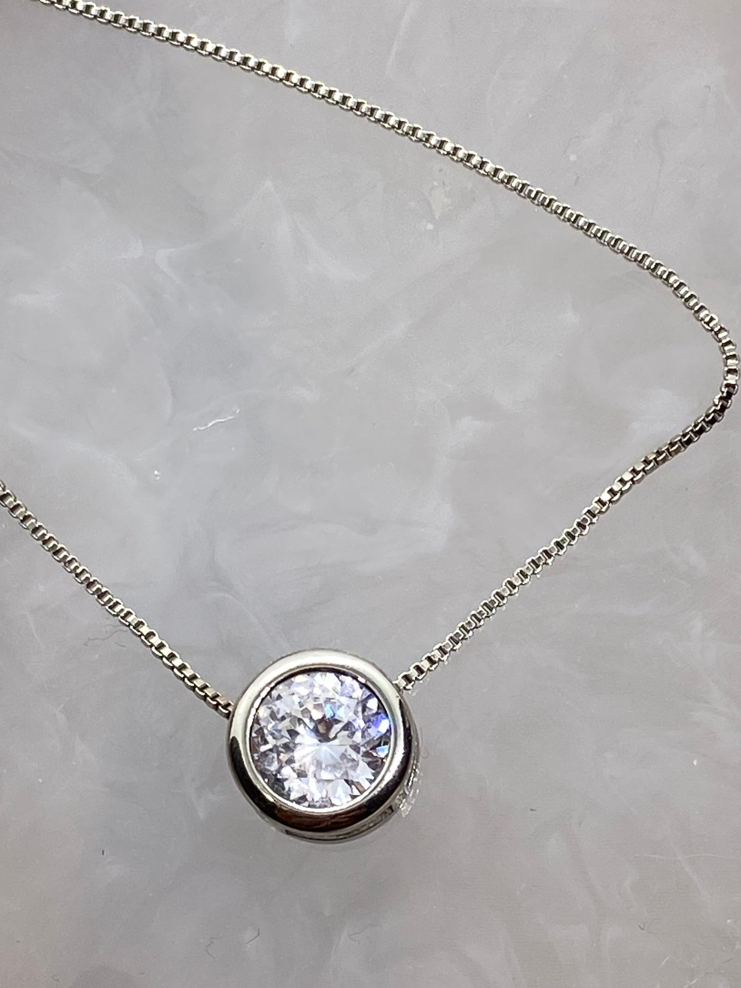 Kette mit beweglichem Anhänger „Aurelia“ aus 925 Silber