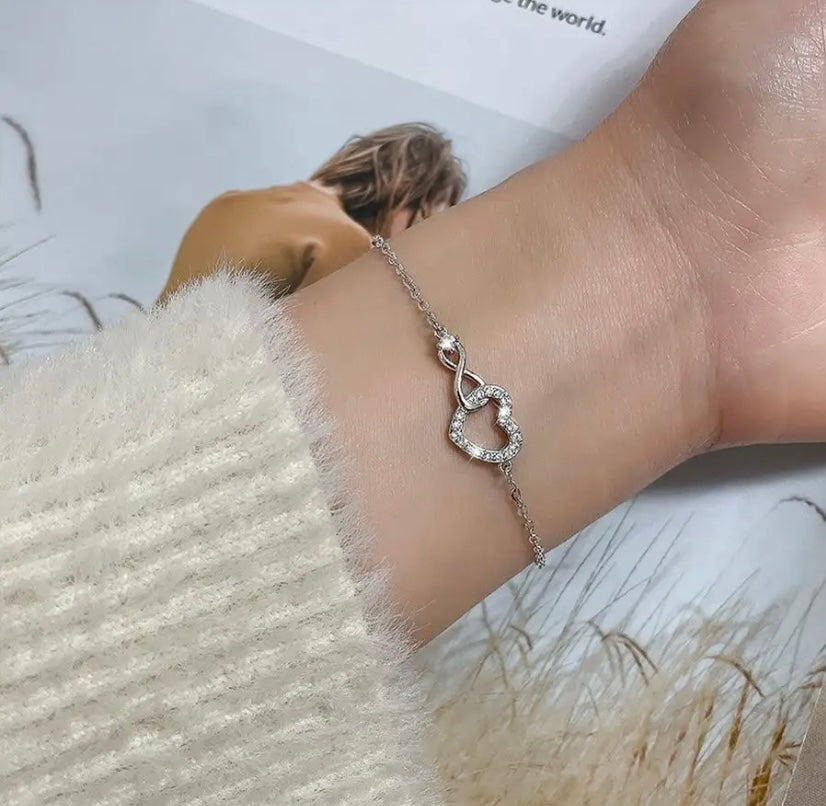 Armband „Infinity“ aus Silber 925