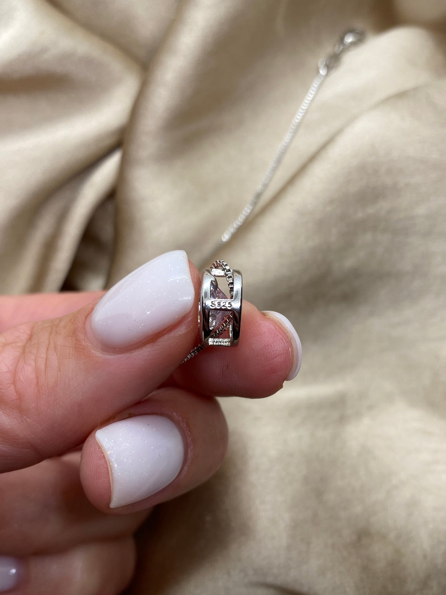 Kette mit beweglichem Anhänger „Aurelia“ aus 925 Silber