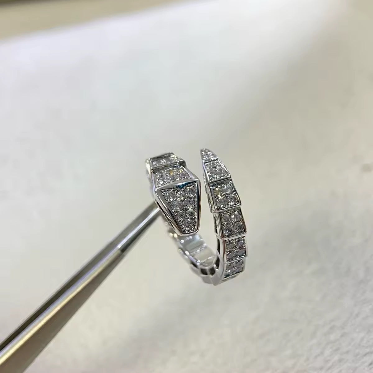 Ring „La Serpe“ aus Edehlestahl